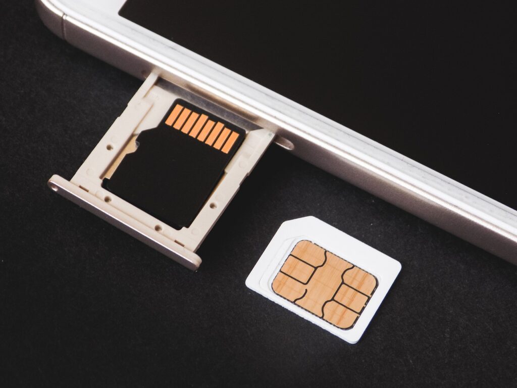 Hvilket mobilselskab skal du vælge?