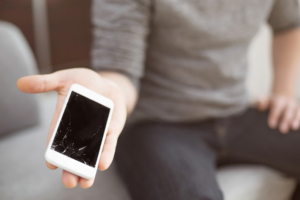 Emne:Hvor svært er det at reparere en iPhone?